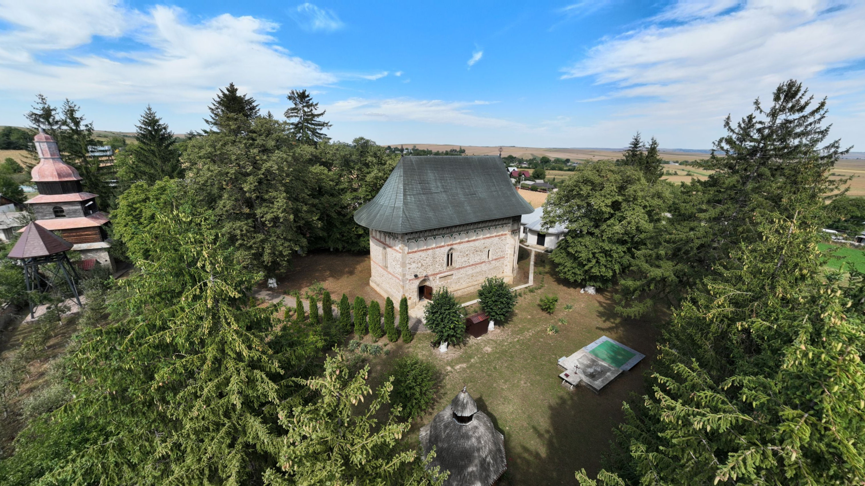 Manastirea-Razboieni-10302023_203126