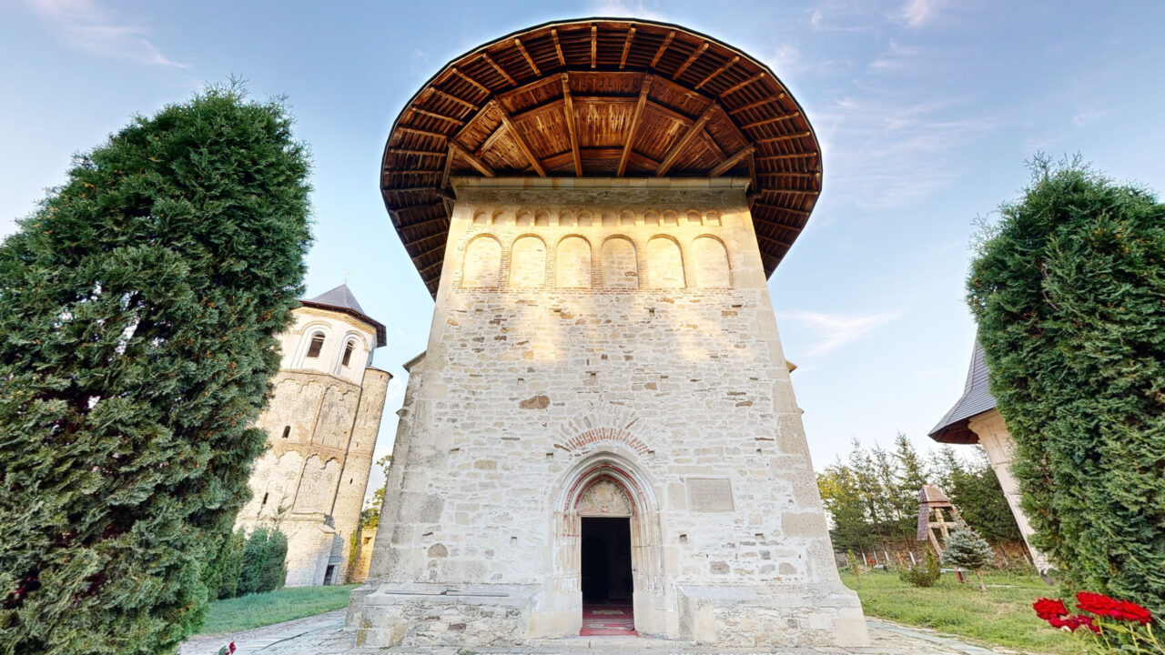 Biserica „Pogorârea Sfântului Duh” a Mănăstirii Dobrovăț