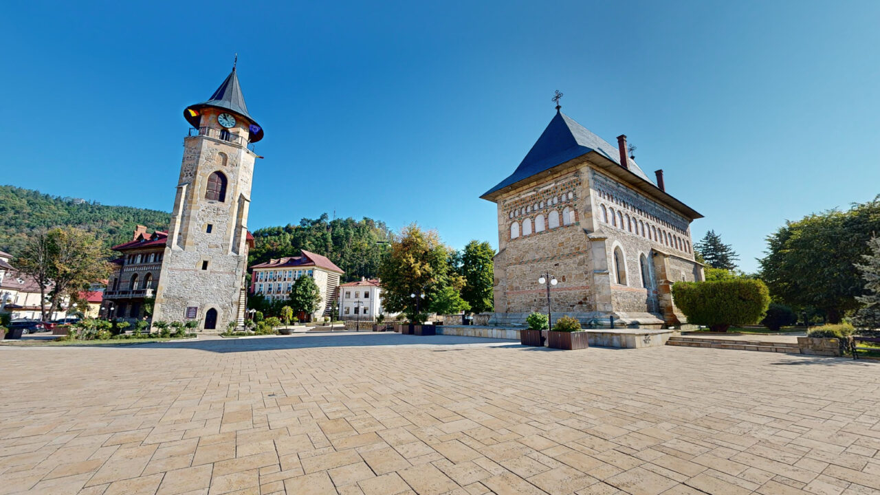 Curtea Domnească și Biserica „Sf. Ioan Botezătorul” din Piatra Neamț