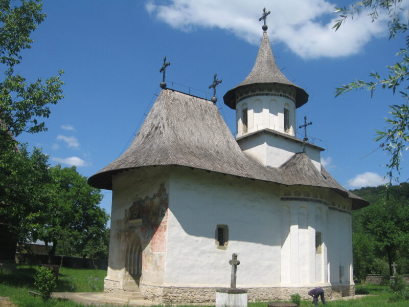 Biserica_Inaltarea_Sf._Cruci_din_Patrauti