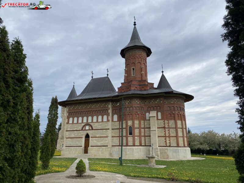 Manastirea-Popauti-07