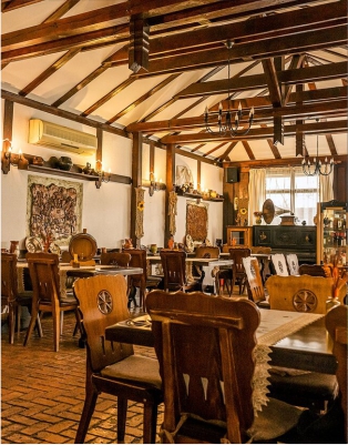 IS Restaurant Rustic